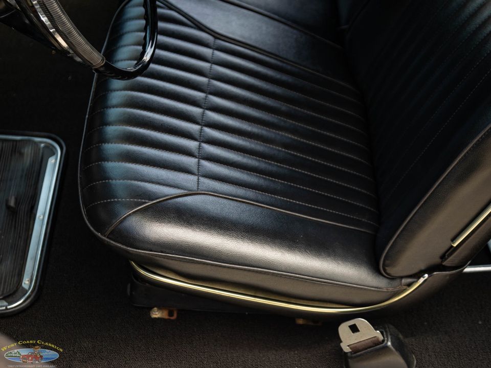 1966 Oldsmobile Toronado Deluxe