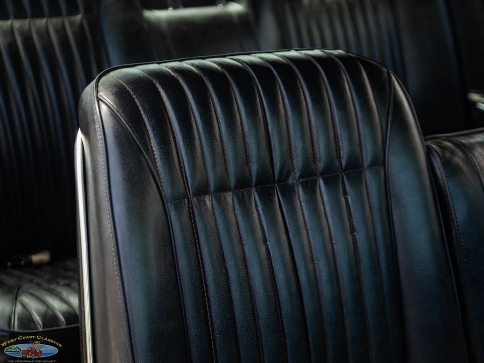 1966 Oldsmobile Toronado Deluxe