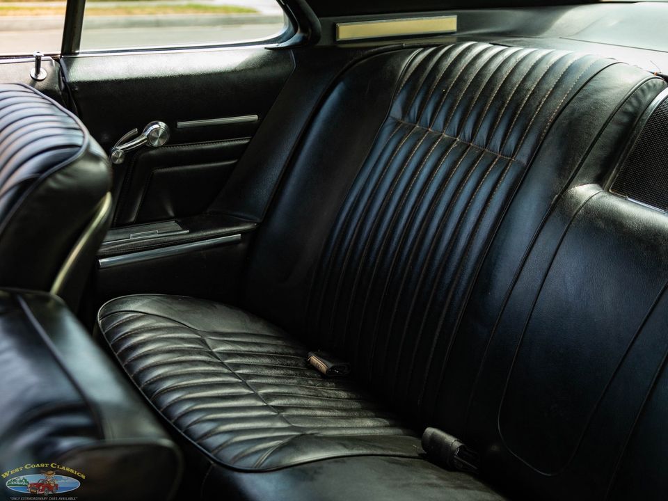 1966 Oldsmobile Toronado Deluxe