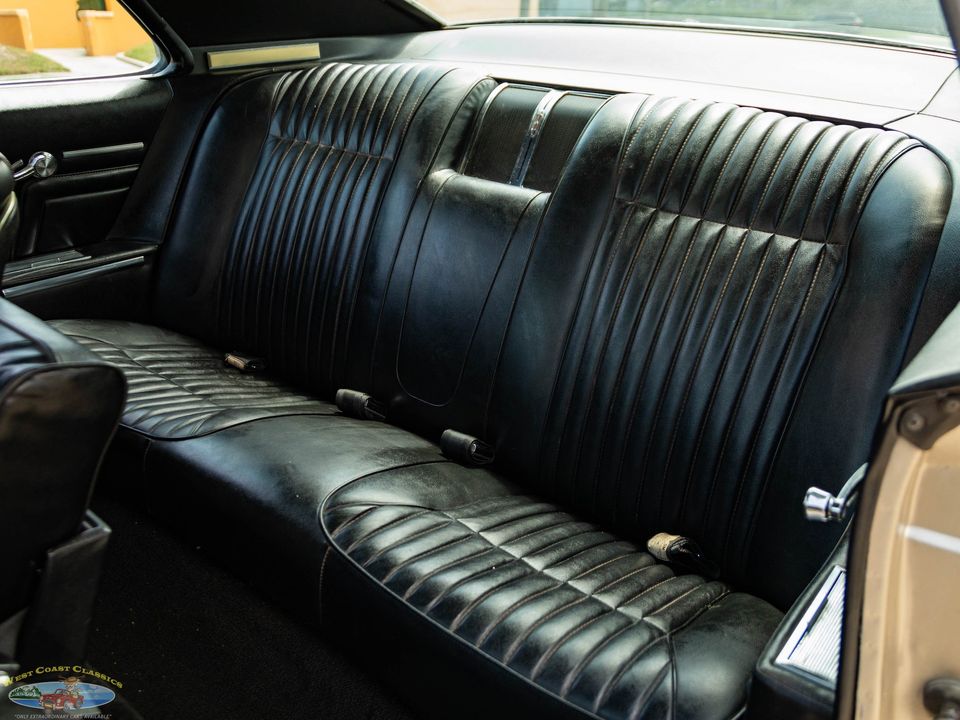 1966 Oldsmobile Toronado Deluxe