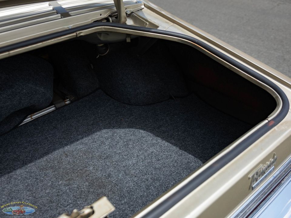 1966 Oldsmobile Toronado Deluxe