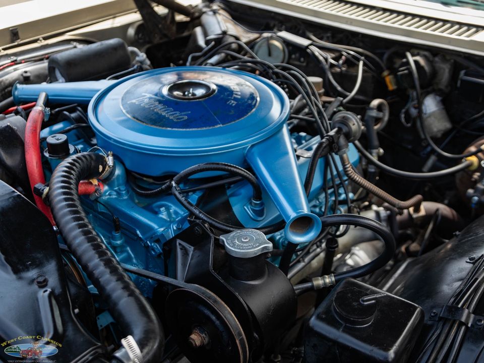 1966 Oldsmobile Toronado Deluxe
