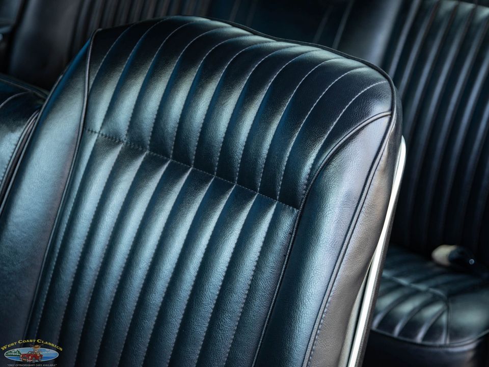 1966 Oldsmobile Toronado Deluxe