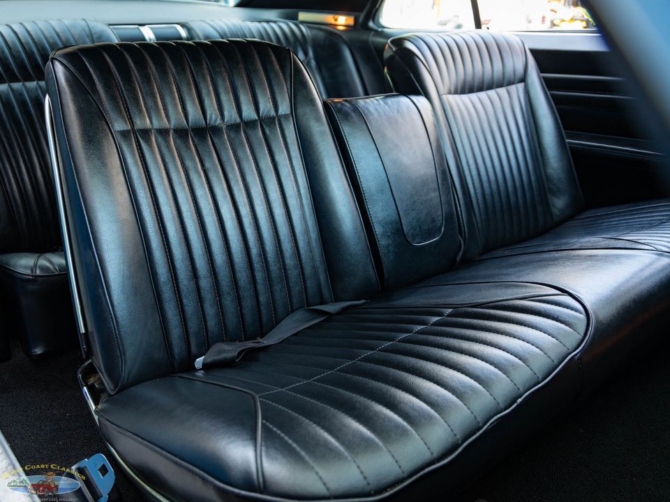 1966 Oldsmobile Toronado Deluxe