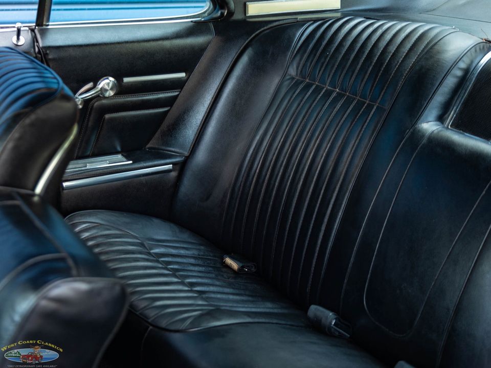1966 Oldsmobile Toronado Deluxe