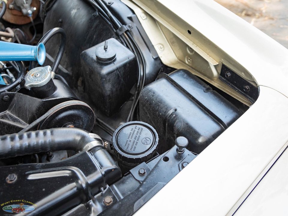 1966 Oldsmobile Toronado Deluxe