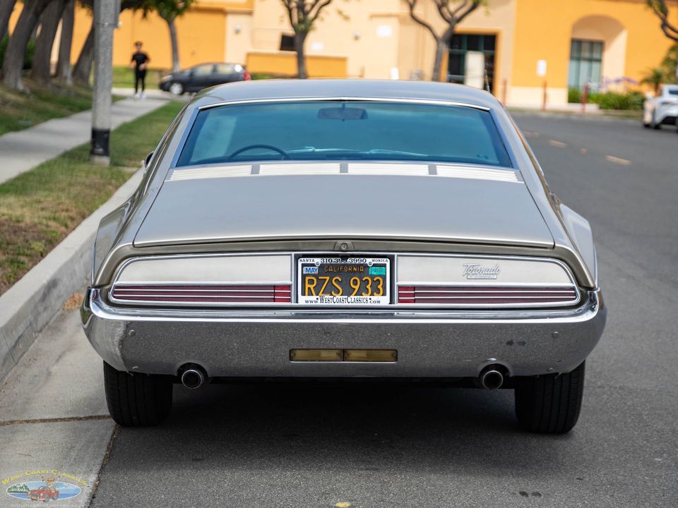 1966 Oldsmobile Toronado Deluxe