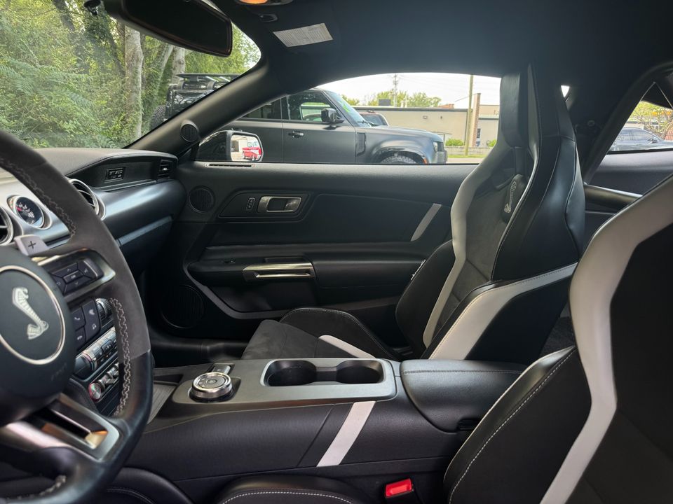 2020 Ford Mustang