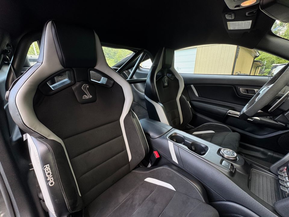 2020 Ford Mustang
