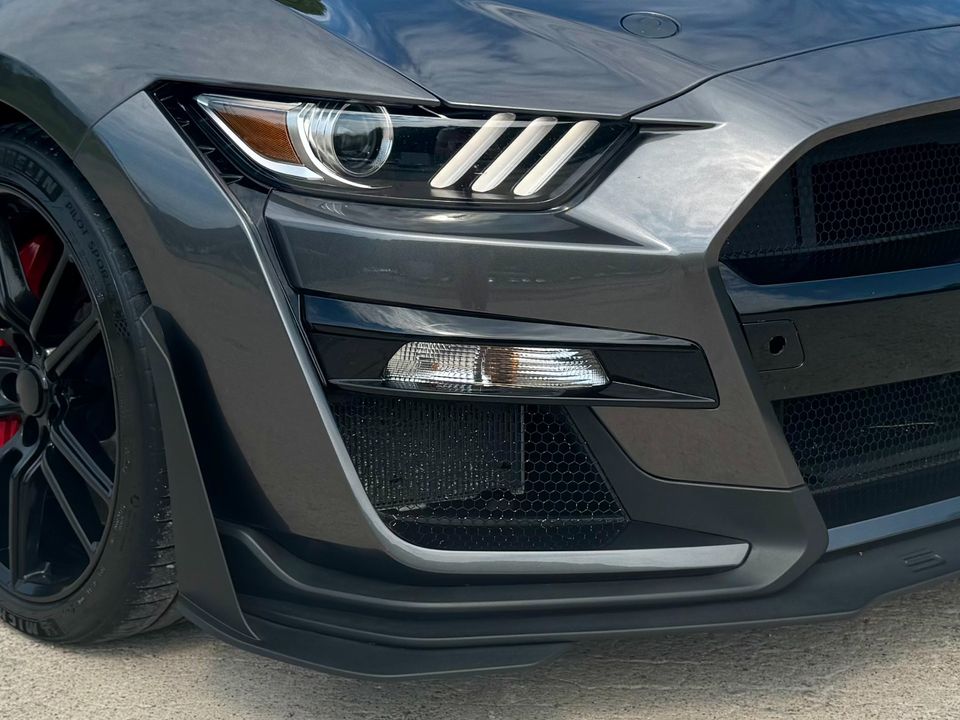 2020 Ford Mustang