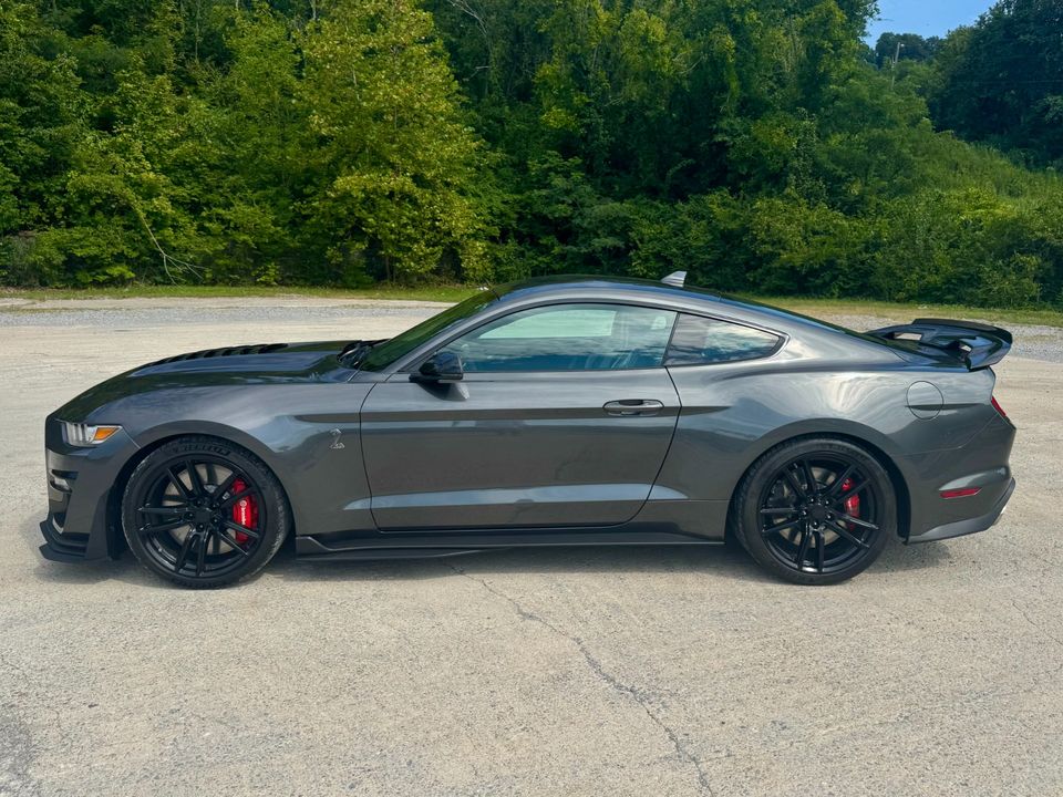 2020 Ford Mustang