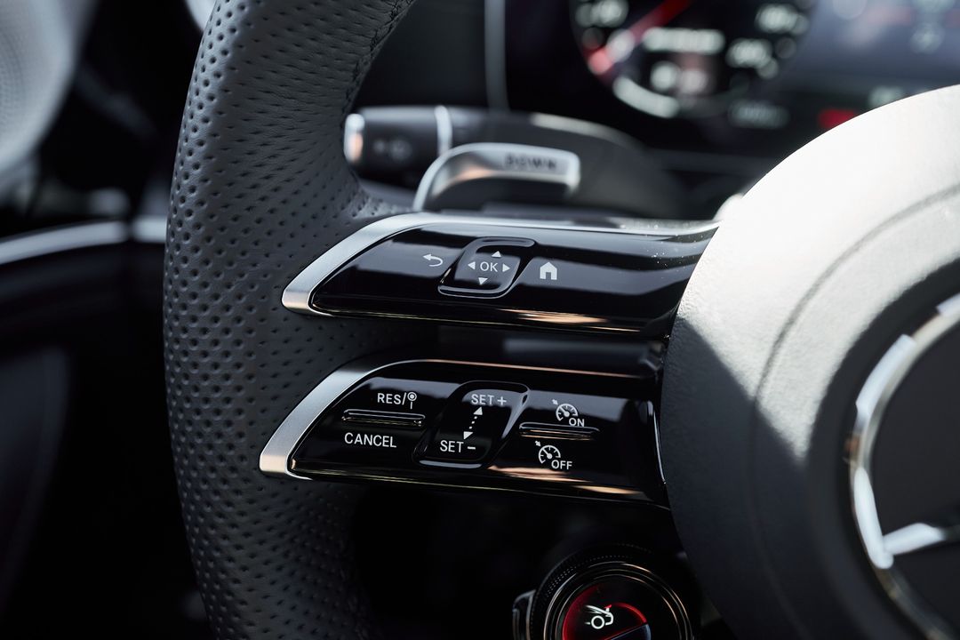 2024 Mercedes-Benz AMG   GT 43