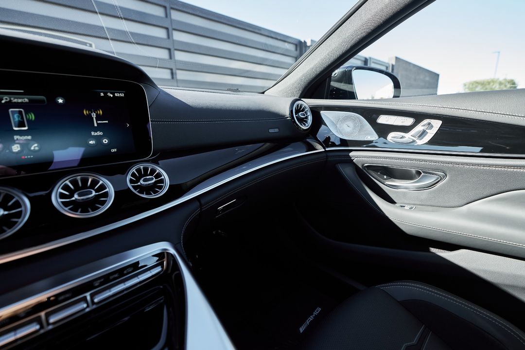 2024 Mercedes-Benz AMG   GT 43