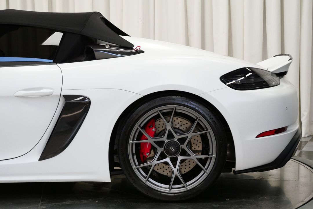 2024 Porsche 718