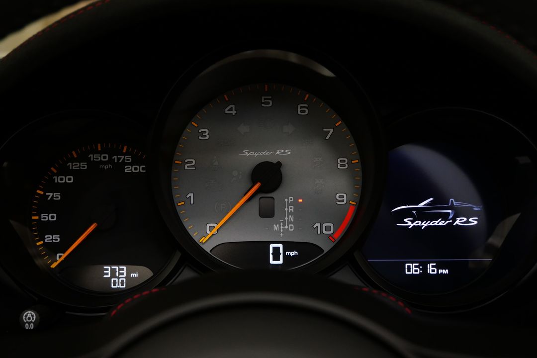 2024 Porsche 718