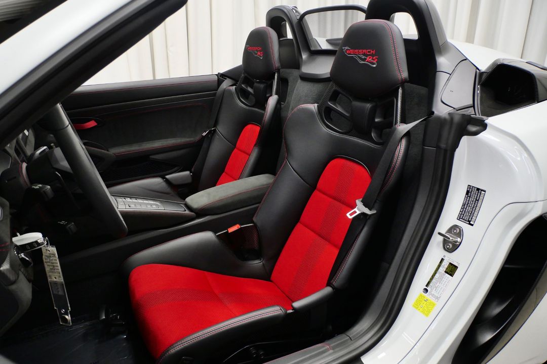 2024 Porsche 718