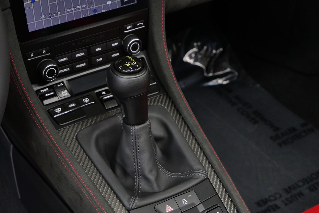2024 Porsche 718