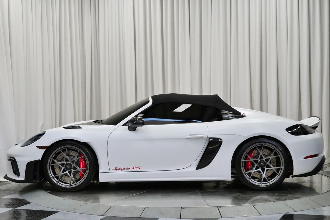 2024 Porsche 718