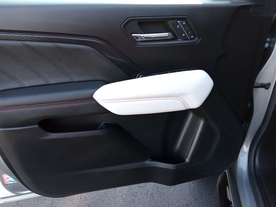 2024 GMC Canyon