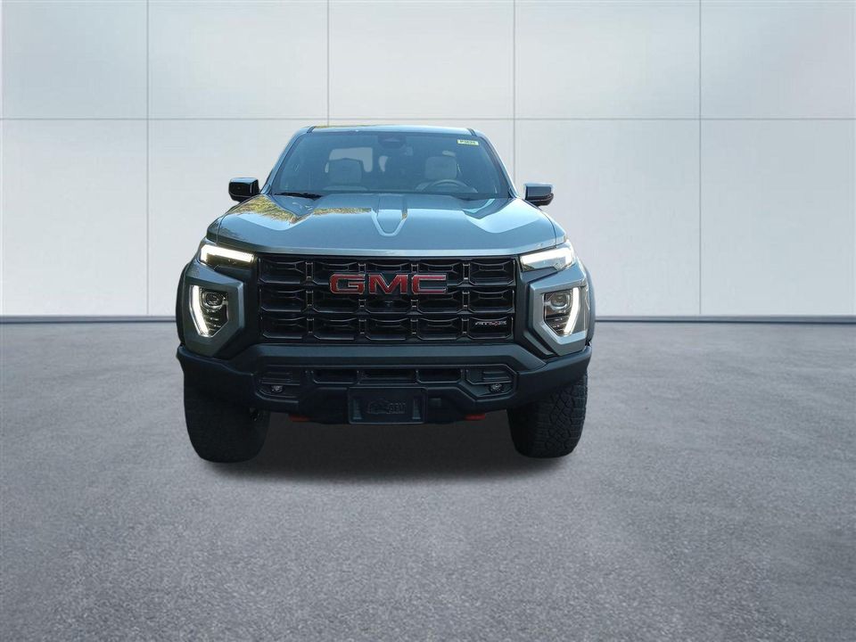 2024 GMC Canyon