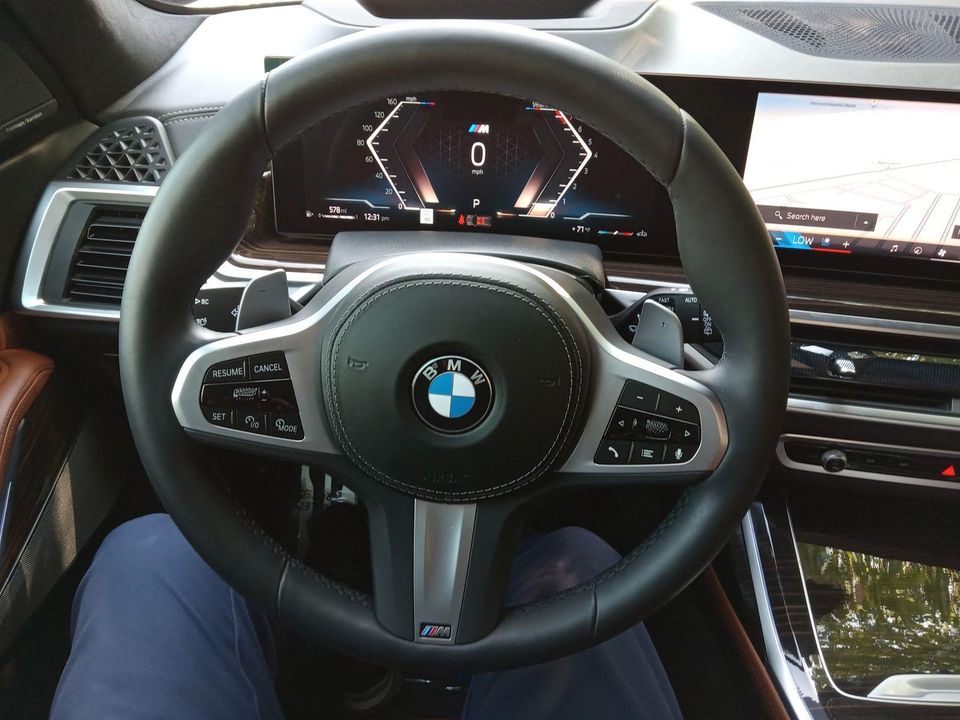 2024 BMW X7