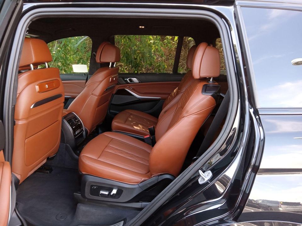 2024 BMW X7