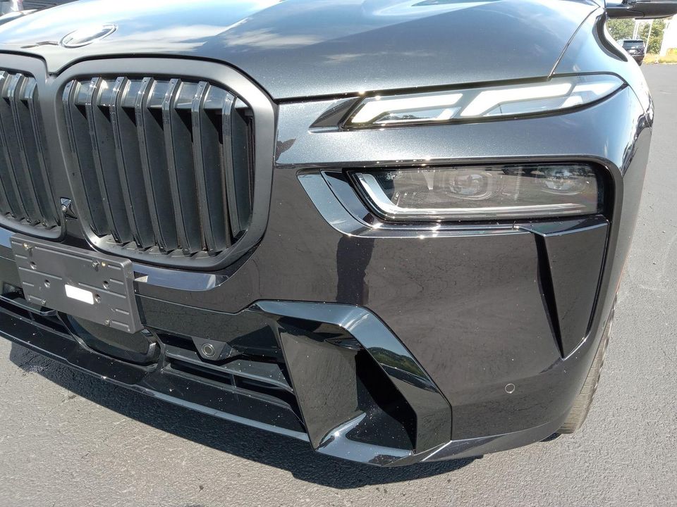 2024 BMW X7