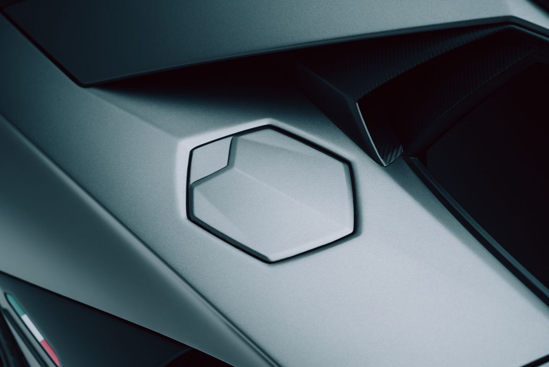 2020 Lamborghini Aventador