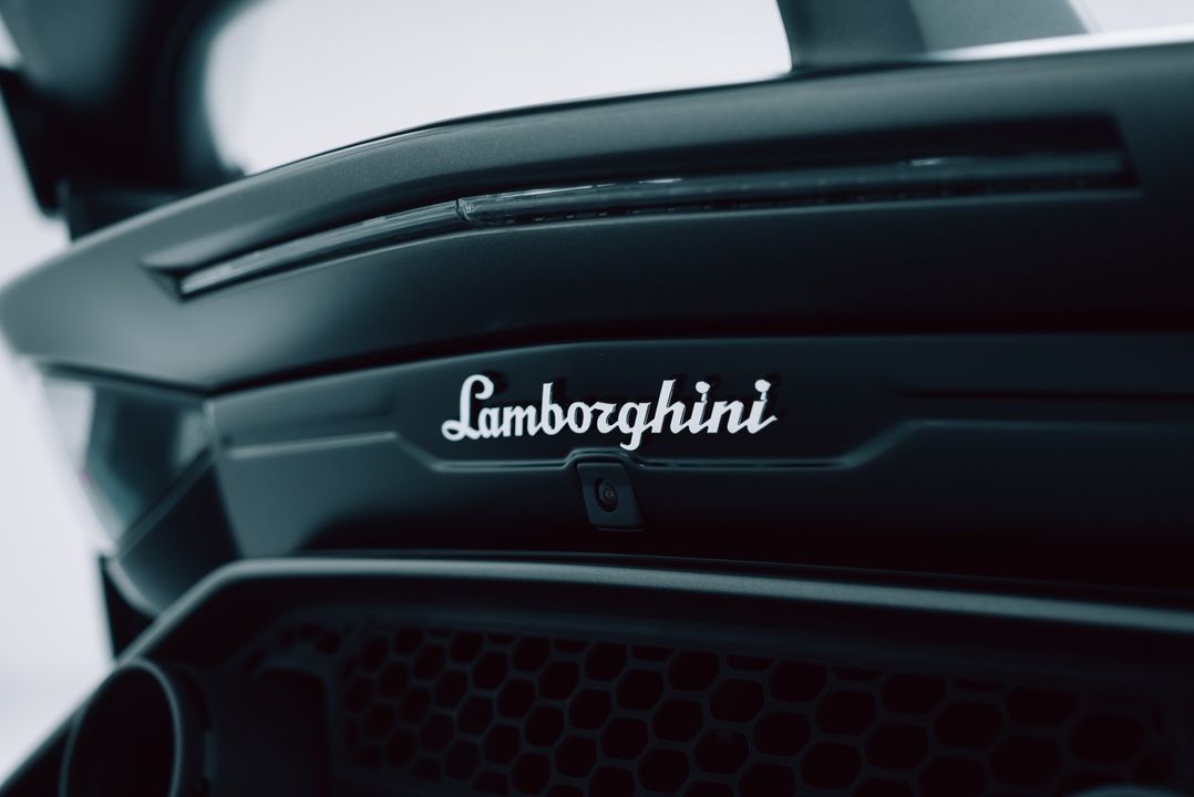 2020 Lamborghini Aventador