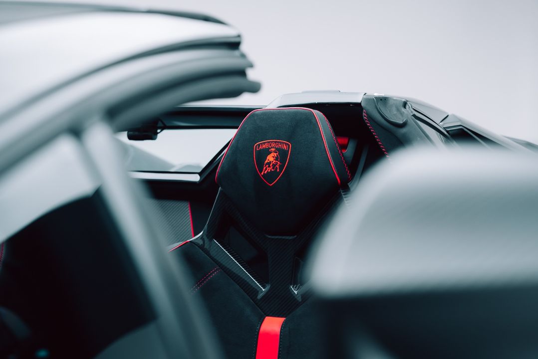 2020 Lamborghini Aventador