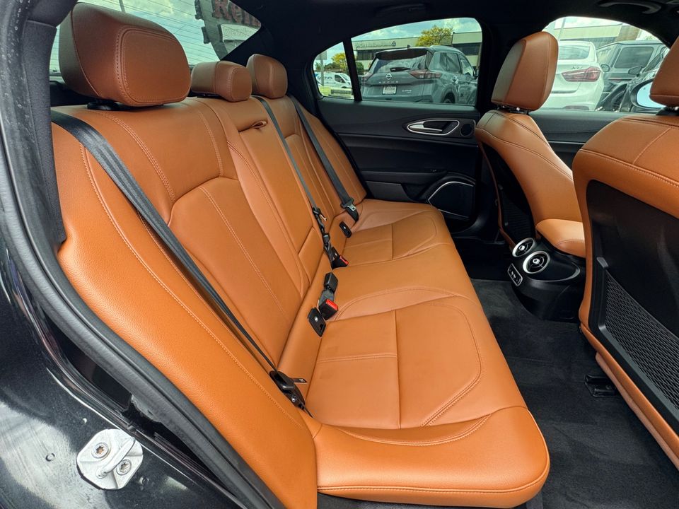 2022 Alfa Romeo Giulia