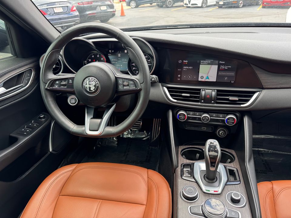 2022 Alfa Romeo Giulia
