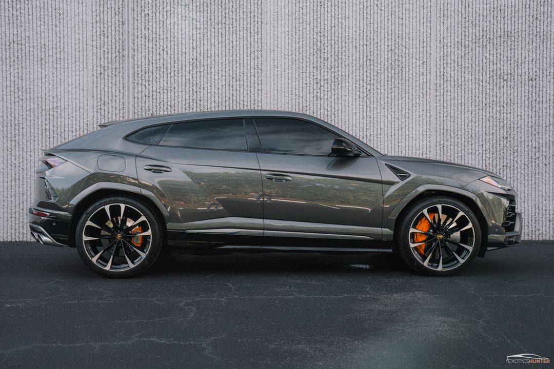 2021 Lamborghini Urus