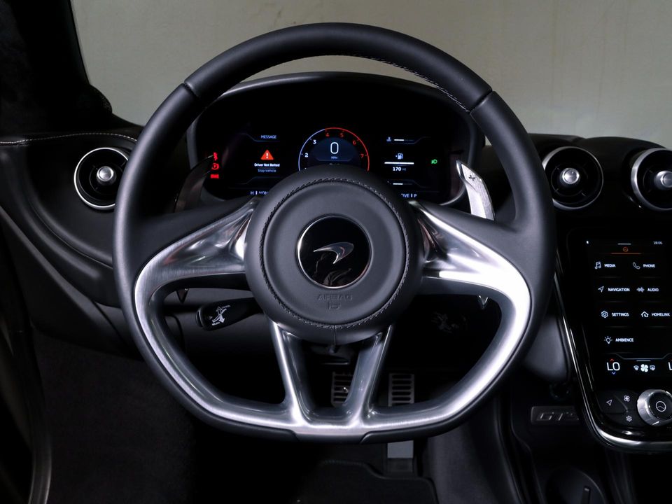2025 McLaren GTS