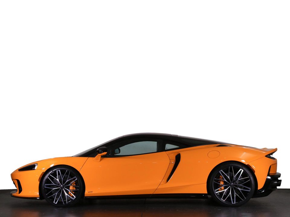 2025 McLaren GTS
