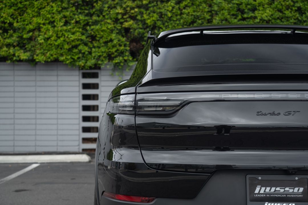 2023 Porsche Cayenne