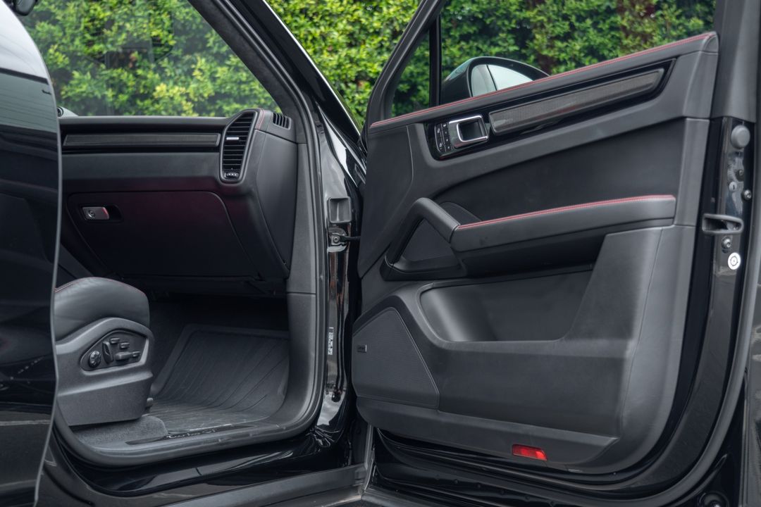 2023 Porsche Cayenne
