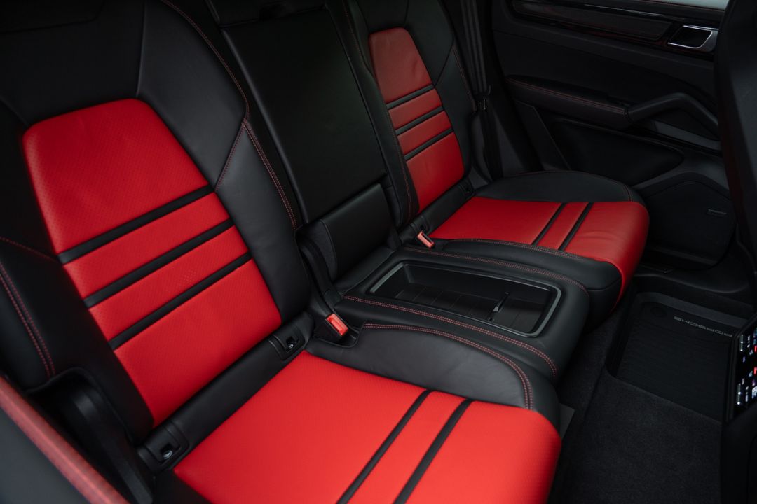 2023 Porsche Cayenne
