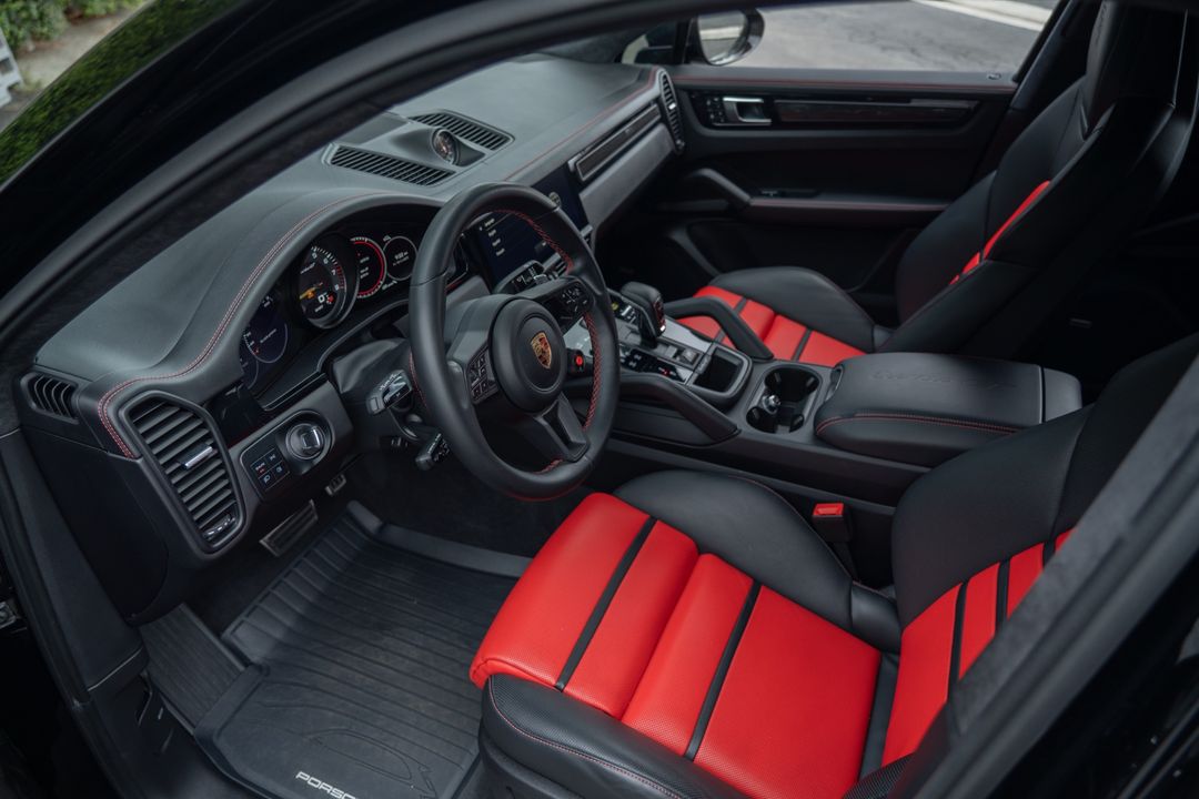 2023 Porsche Cayenne