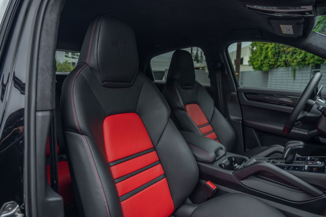 2023 Porsche Cayenne