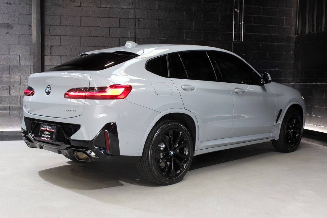 2024 BMW X4