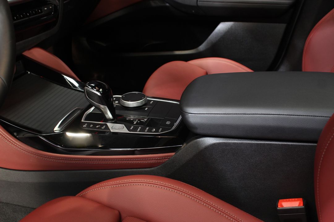 2024 BMW X4