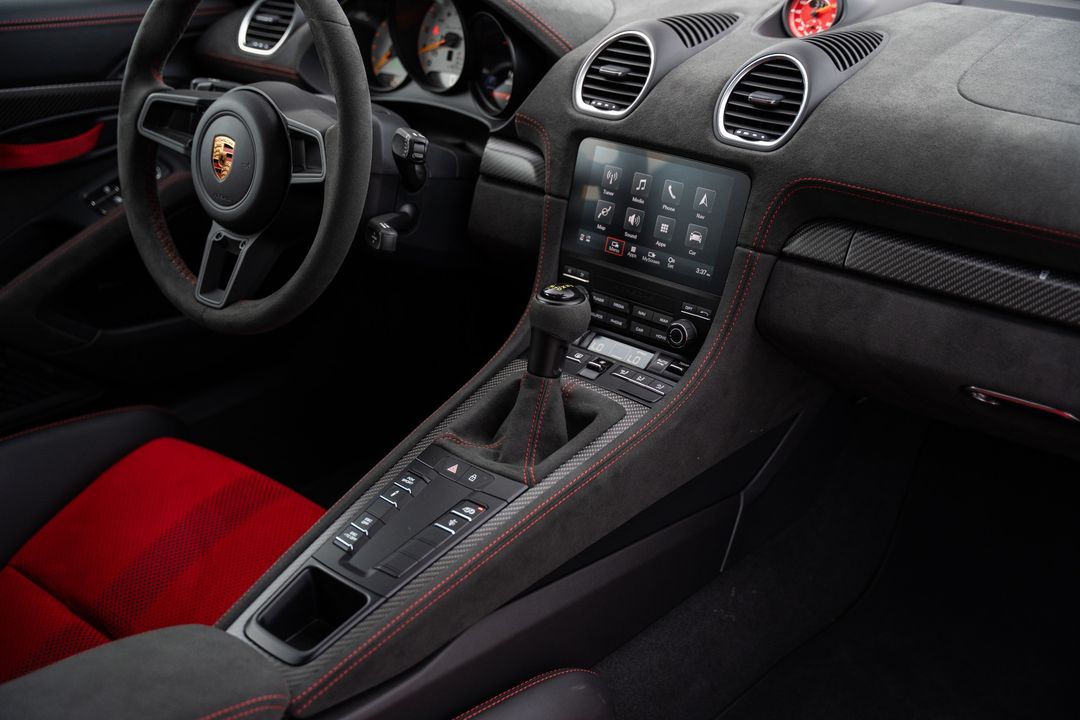 2024 Porsche 718 Boxster