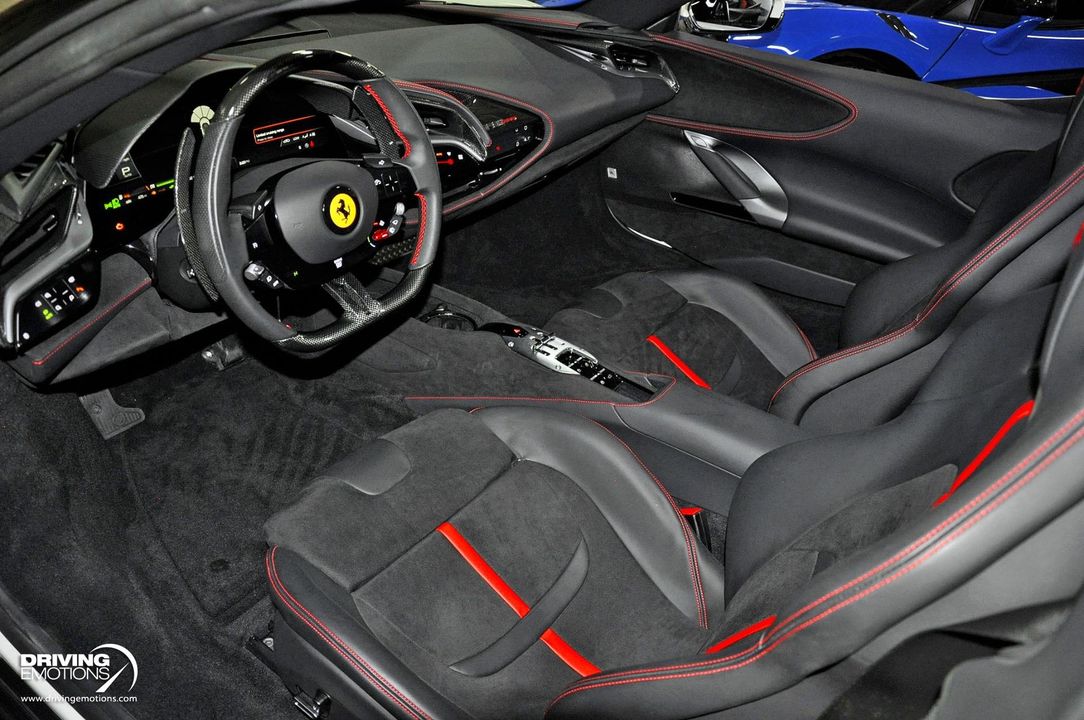 2024 Ferrari SF90 Spider