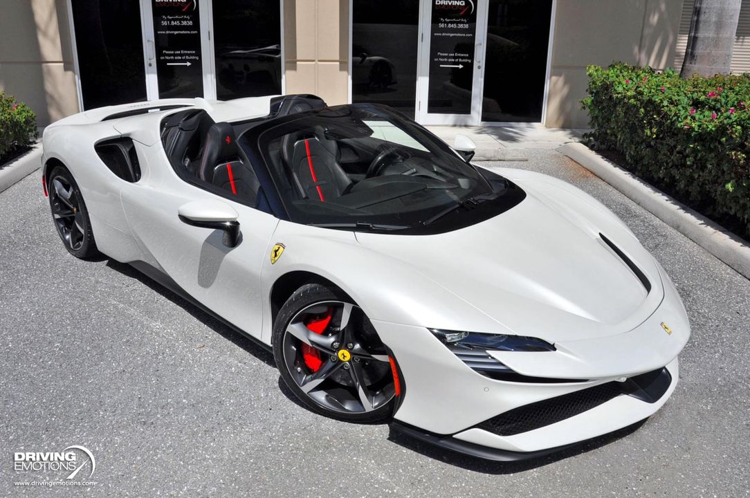 2024 Ferrari SF90 Spider