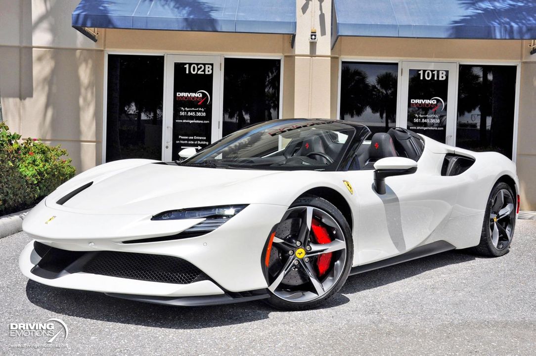 2024 Ferrari SF90 Spider