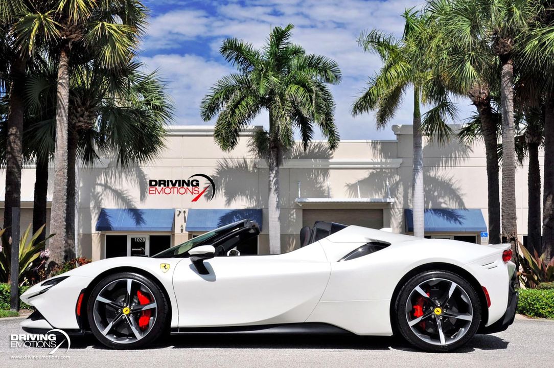 2024 Ferrari SF90 Spider
