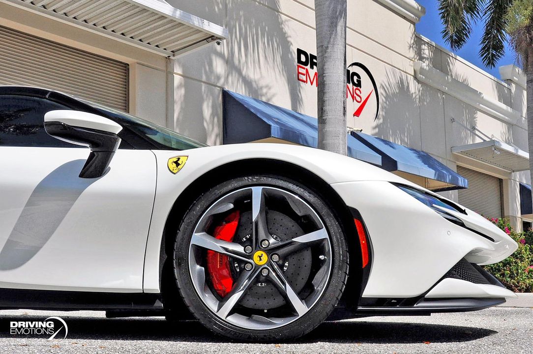 2024 Ferrari SF90 Spider