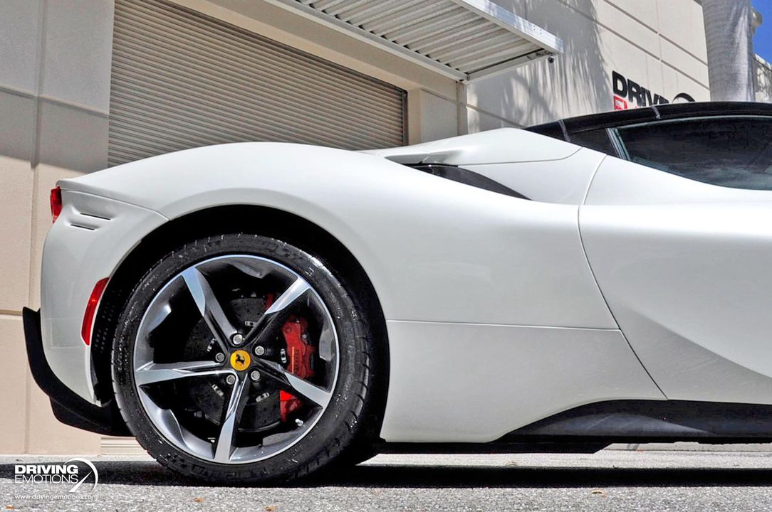 2024 Ferrari SF90 Spider