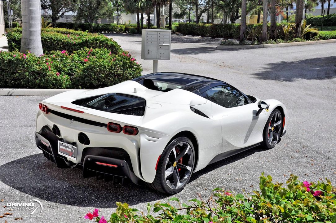 2024 Ferrari SF90 Spider
